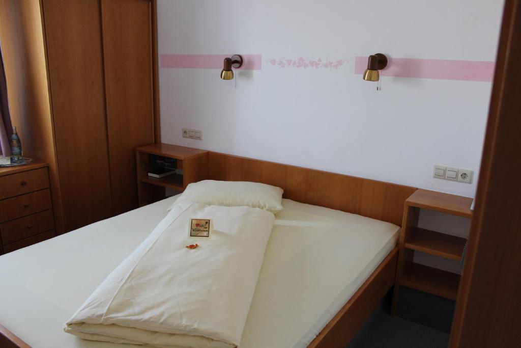 Landhotel Zur Kanne Neresheim Pokoj fotografie